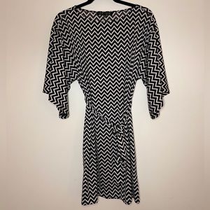 Sami + Dani Chevron Pattern Dress Size S